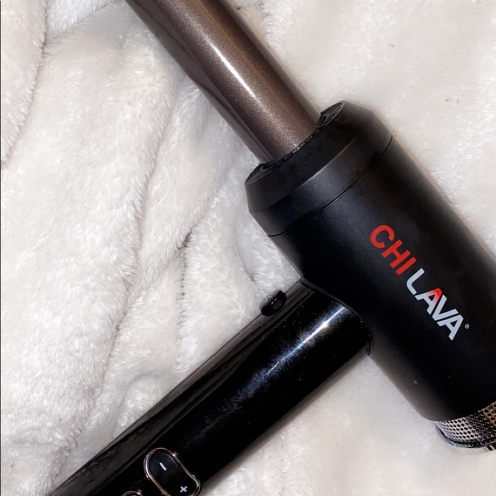 Volcanic lava ceramic curl shot